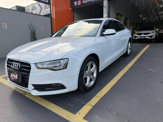 AUDI A5 2.0 TFSI SPORTBACK AMBIENTE 16V GASOLINA 4P MULTITRONIC AUDI A5 2.0 TFSI SPORTBACK AMBIENTE 16V GASOLINA 4P MULTITRONIC